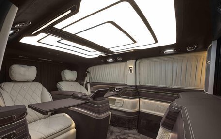 Mercedes-Benz V-Класс, 2024 год, 49 200 000 рублей, 6 фотография