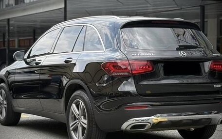 Mercedes-Benz GLC, 2021 год, 3 100 000 рублей, 4 фотография