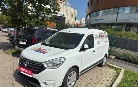 Renault Dokker, 2018 год, 1 300 000 рублей, 3 фотография