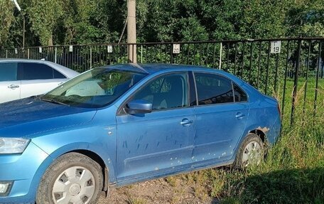 Skoda Rapid I, 2015 год, 800 000 рублей, 3 фотография