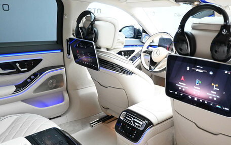 Mercedes-Benz S-Класс, 2024 год, 35 990 000 рублей, 22 фотография