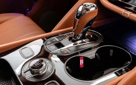 Bentley Bentayga I, 2025 год, 29 500 000 рублей, 18 фотография