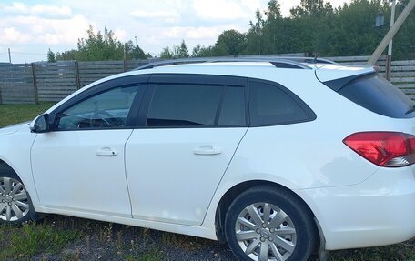 Chevrolet Cruze II, 2015 год, 900 000 рублей, 9 фотография