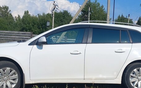 Chevrolet Cruze II, 2015 год, 900 000 рублей, 4 фотография