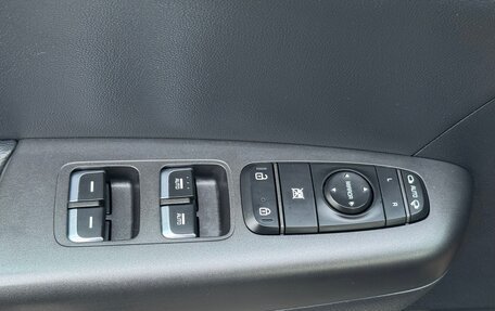 KIA Sportage IV рестайлинг, 2019 год, 2 095 000 рублей, 15 фотография