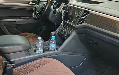 Volkswagen Teramont I, 2018 год, 2 800 000 рублей, 17 фотография