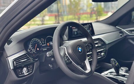 BMW 5 серия, 2017 год, 3 699 000 рублей, 17 фотография