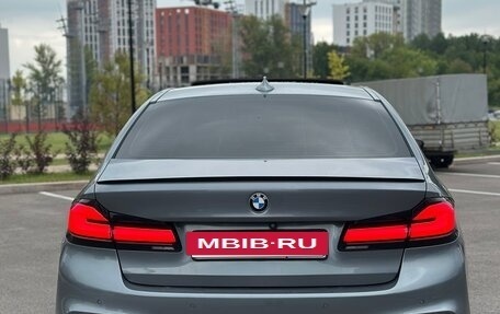 BMW 5 серия, 2017 год, 3 699 000 рублей, 8 фотография