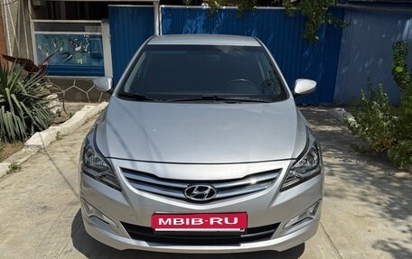 Hyundai Solaris II рестайлинг, 2016 год, 1 180 000 рублей, 2 фотография