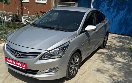 Hyundai Solaris II рестайлинг, 2016 год, 1 180 000 рублей, 3 фотография