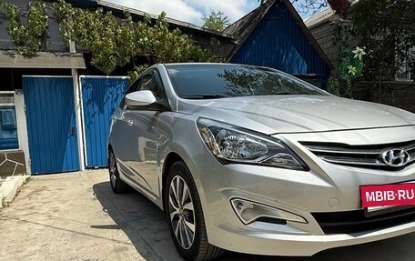 Hyundai Solaris II рестайлинг, 2016 год, 1 180 000 рублей, 10 фотография