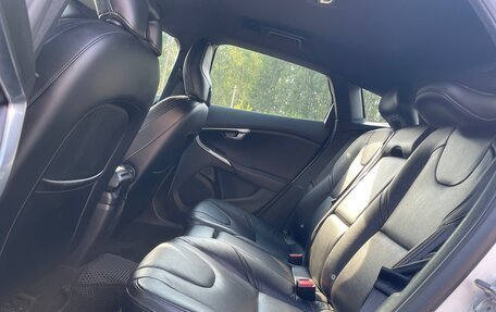 Volvo V40 Cross Country I, 2016 год, 1 699 000 рублей, 11 фотография