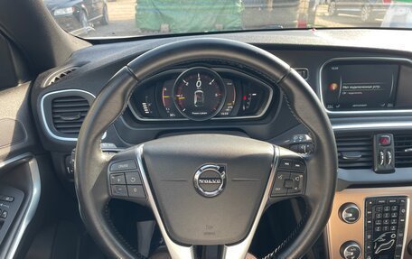 Volvo V40 Cross Country I, 2016 год, 1 699 000 рублей, 16 фотография
