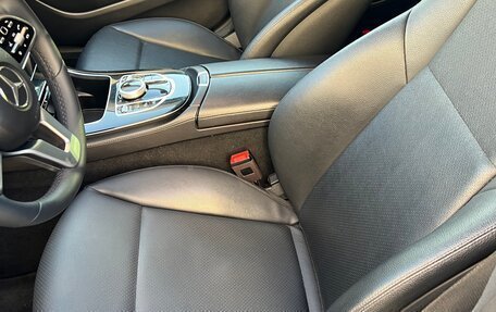 Mercedes-Benz E-Класс, 2020 год, 2 900 000 рублей, 18 фотография