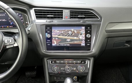 Volkswagen Tiguan II, 2020 год, 2 510 000 рублей, 9 фотография