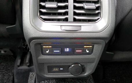 Volkswagen Tiguan II, 2020 год, 2 510 000 рублей, 16 фотография
