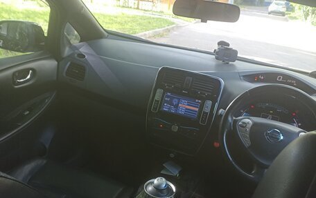 Nissan Leaf I, 2014 год, 1 050 000 рублей, 3 фотография