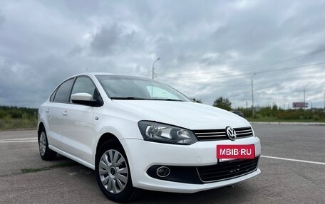 Volkswagen Polo VI (EU Market), 2011 год, 615 000 рублей, 2 фотография