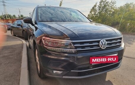 Volkswagen Tiguan II, 2017 год, 2 300 000 рублей, 17 фотография