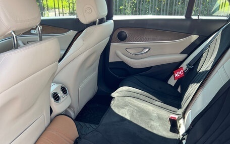 Mercedes-Benz E-Класс, 2018 год, 3 550 000 рублей, 20 фотография