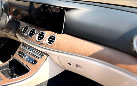 Mercedes-Benz E-Класс, 2018 год, 3 550 000 рублей, 37 фотография