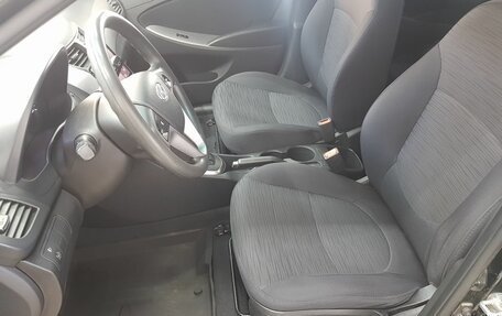 Hyundai Solaris II рестайлинг, 2014 год, 1 099 000 рублей, 12 фотография