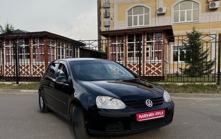 Volkswagen Golf V, 2005 год, 380 000 рублей, 1 фотография