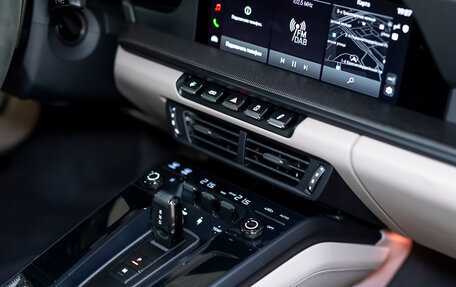 Porsche 911, 2025 год, 29 990 000 рублей, 28 фотография