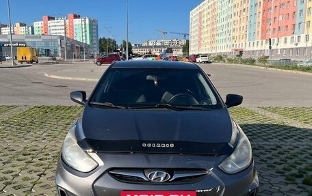 Hyundai Solaris II рестайлинг, 2011 год, 600 000 рублей, 10 фотография
