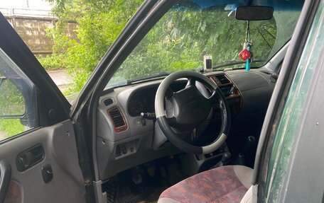 Nissan Terrano II рестайлинг, 1997 год, 450 000 рублей, 14 фотография