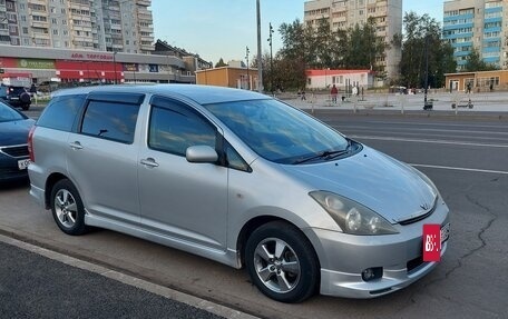 Toyota Wish II, 2005 год, 810 000 рублей, 3 фотография