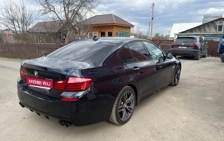 BMW 5 серия, 2014 год, 1 700 000 рублей, 4 фотография