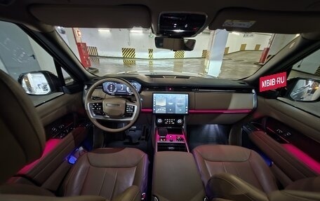 Land Rover Range Rover IV рестайлинг, 2023 год, 24 999 000 рублей, 11 фотография