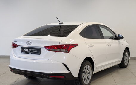 Hyundai Solaris II рестайлинг, 2021 год, 1 575 000 рублей, 5 фотография