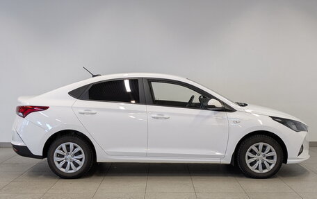 Hyundai Solaris II рестайлинг, 2021 год, 1 575 000 рублей, 4 фотография