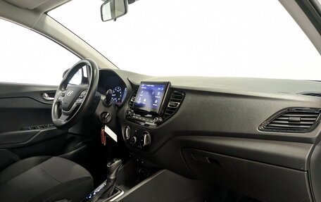 Hyundai Solaris II рестайлинг, 2021 год, 1 575 000 рублей, 11 фотография