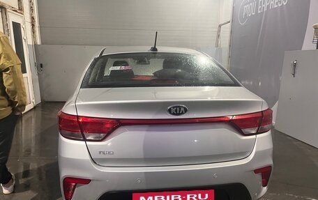KIA Rio IV, 2017 год, 1 250 000 рублей, 5 фотография