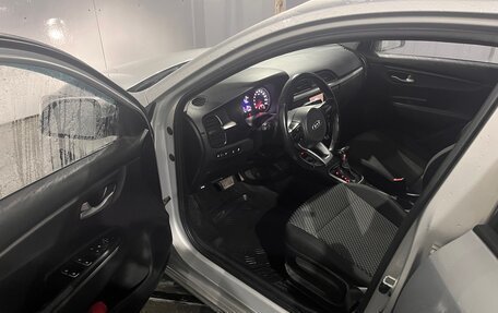 KIA Rio IV, 2017 год, 1 250 000 рублей, 12 фотография