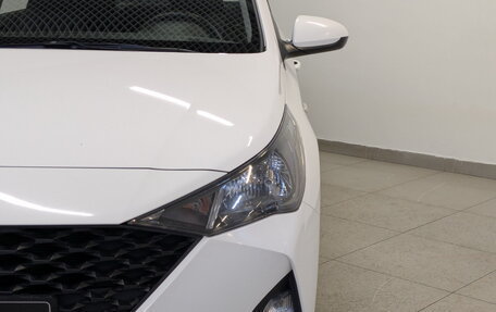 Hyundai Solaris II рестайлинг, 2021 год, 1 595 000 рублей, 17 фотография