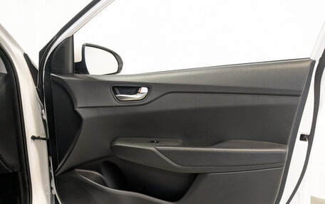 Hyundai Solaris II рестайлинг, 2021 год, 1 595 000 рублей, 24 фотография