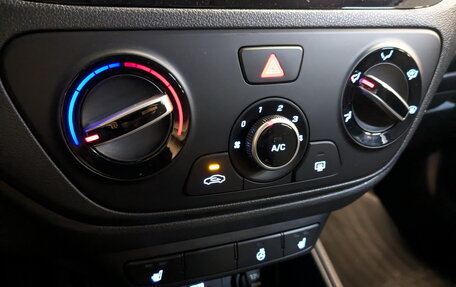 Hyundai Solaris II рестайлинг, 2021 год, 1 595 000 рублей, 25 фотография