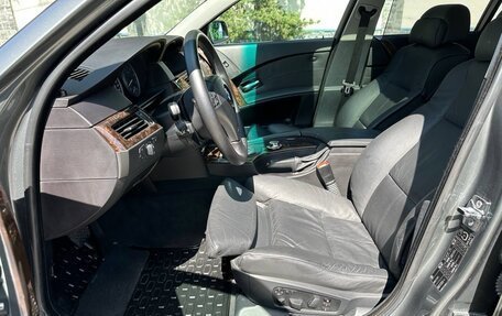 BMW 5 серия, 2005 год, 1 800 000 рублей, 18 фотография