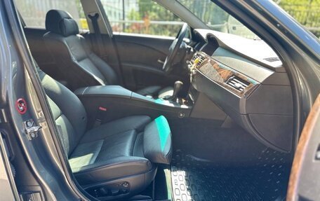 BMW 5 серия, 2005 год, 1 800 000 рублей, 17 фотография