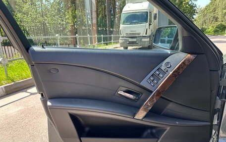 BMW 5 серия, 2005 год, 1 800 000 рублей, 16 фотография