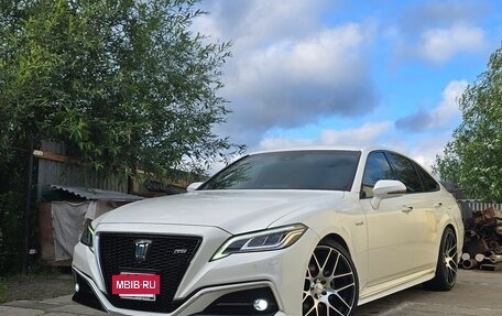 Toyota Crown, 2019 год, 3 100 000 рублей, 2 фотография