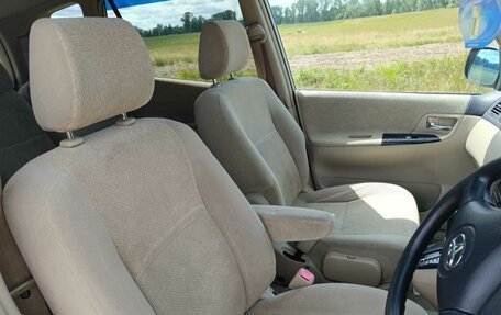 Toyota Corolla Spacio II, 2003 год, 530 000 рублей, 9 фотография