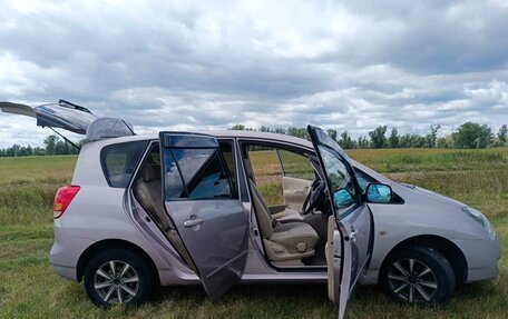 Toyota Corolla Spacio II, 2003 год, 530 000 рублей, 5 фотография