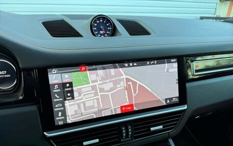 Porsche Cayenne III, 2019 год, 12 390 000 рублей, 14 фотография