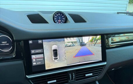 Porsche Cayenne III, 2019 год, 12 390 000 рублей, 15 фотография