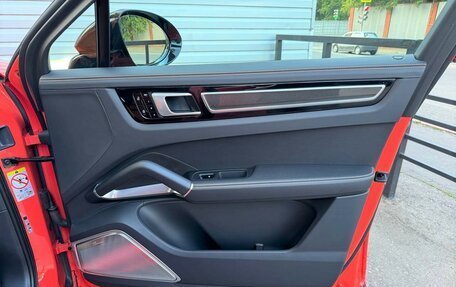 Porsche Cayenne III, 2019 год, 12 390 000 рублей, 27 фотография